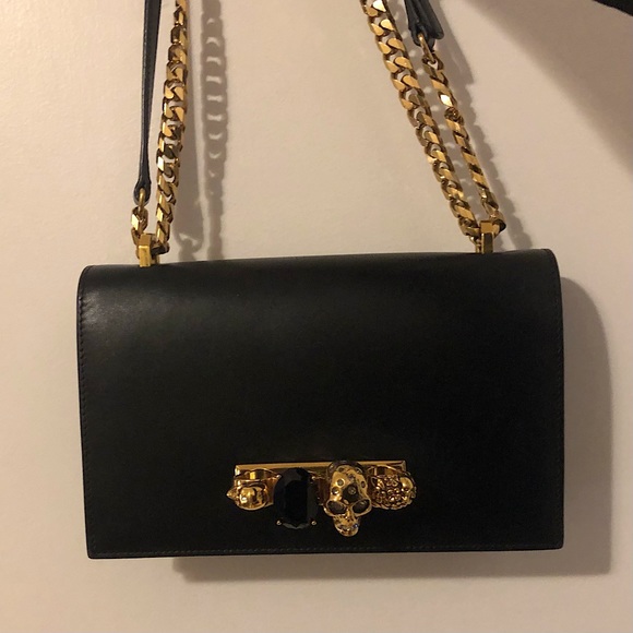 ❌SOLD!!!❌ Authentic Alexander McQueen black and gold jewelled satchel medium bag - Picture 4 of 8